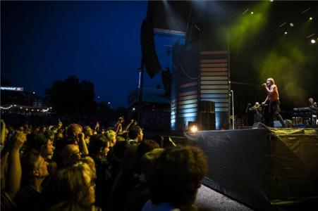 EKF - Az amerikai Iggy Pop énekes koncertje Veszprémben