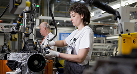 Opel-felvásárlás - Szijjártó: a kormány tárgyalásokat kezdeményez az Opellel és új tulajdonosával